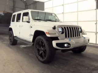 Jeep Wrangler Unlimited 2022 4x4 High Altitude 4xe 4dr SUV