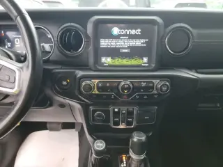 Jeep Wrangler Unlimited 2022 4x4 High Altitude 4xe 4dr SUV