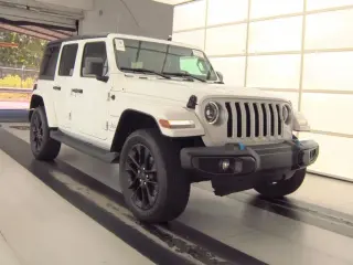 Jeep Wrangler 2023 4x4 Sahara 4xe 4 puertas SUV