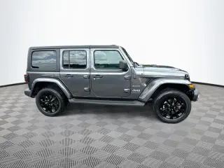 Jeep Wrangler 2023 4x4 High Altitude 4xe 4 puertas SUV