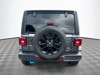 Jeep Wrangler 2023 4x4 High Altitude 4xe 4 puertas SUV