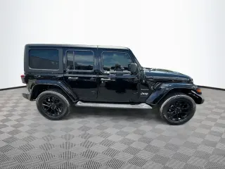 Jeep Wrangler 2023 4x4 Sahara 4xe 4 puertas SUV