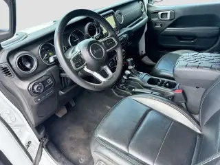 Jeep Wrangler 2023 4x4 High Altitude 4xe 4 puertas SUV