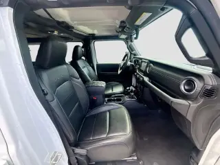 Jeep Wrangler 2023 4x4 High Altitude 4xe 4 puertas SUV