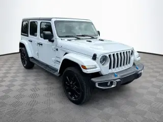 Jeep Wrangler 2023 4x4 High Altitude 4xe 4 puertas SUV