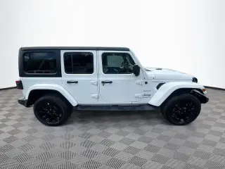 Jeep Wrangler 2023 4x4 High Altitude 4xe 4 puertas SUV