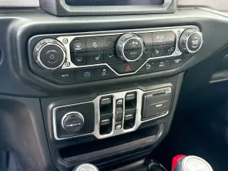 Jeep Wrangler Unlimited 2021 4x4 High Altitude 4xe 4 puertas SUV