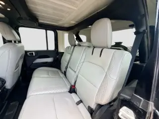 Jeep Wrangler Unlimited 2021 4x4 High Altitude 4xe 4 puertas SUV