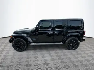 Jeep Wrangler Unlimited 2021 4x4 High Altitude 4xe 4 puertas SUV