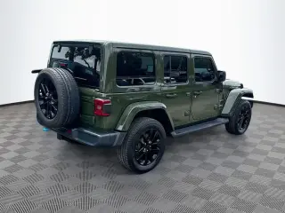 Jeep Wrangler Unlimited 2022 4x4 Sahara 4xe 4 puertas SUV