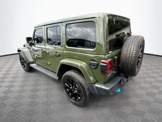 Jeep Wrangler Unlimited 2022 4x4 Sahara 4xe 4 puertas SUV
