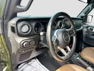Jeep Wrangler Unlimited 2022 4x4 Sahara 4xe 4 puertas SUV