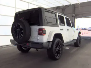 Jeep Wrangler Unlimited 2022 4x4 High Altitude 4xe 4 puertas SUV