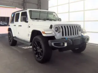 Jeep Wrangler Unlimited 2022 4x4 High Altitude 4xe 4 puertas SUV