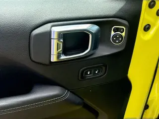 Jeep Wrangler Unlimited 2022 4x4 Sahara 4xe 4 puertas SUV