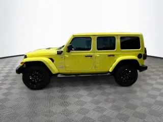 Jeep Wrangler Unlimited 2022 4x4 Sahara 4xe 4 puertas SUV