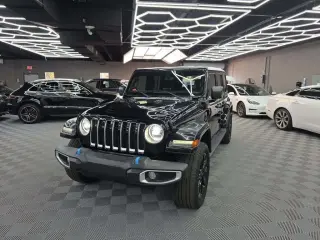 Jeep Wrangler 2023 4x4 Sahara 4xe 4 puertas SUV