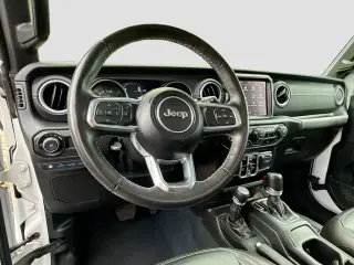 Jeep Wrangler 2023 4x4 High Altitude 4xe 4 puertas SUV