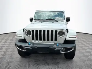 Jeep Wrangler 2023 4x4 High Altitude 4xe 4 puertas SUV