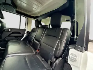 Jeep Wrangler 2023 4x4 High Altitude 4xe 4 puertas SUV