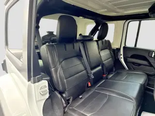 Jeep Wrangler 2023 4x4 High Altitude 4xe 4 puertas SUV