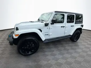 Jeep Wrangler 2023 4x4 High Altitude 4xe 4 puertas SUV