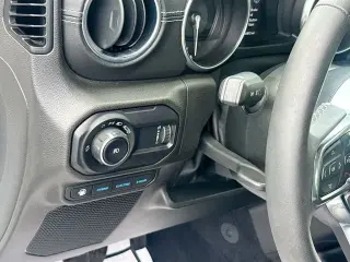 Jeep Wrangler 2023 4x4 Sahara 4xe 4 puertas SUV