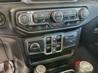 Jeep Wrangler 2023 4x4 High Altitude 4xe 4dr SUV