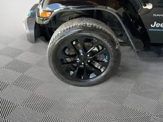 Jeep Wrangler 2023 4x4 High Altitude 4xe 4dr SUV