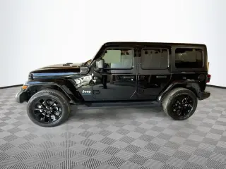 Jeep Wrangler 2023 4x4 High Altitude 4xe 4dr SUV
