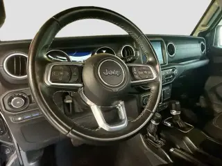 Jeep Wrangler Unlimited 2022 4x4 High Altitude 4xe 4 puertas SUV