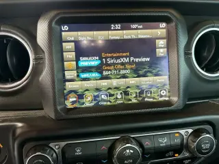Jeep Wrangler Unlimited 2022 4x4 High Altitude 4xe 4 puertas SUV