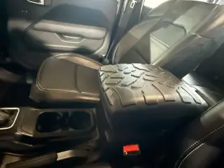 Jeep Wrangler Unlimited 2022 4x4 High Altitude 4xe 4 puertas SUV