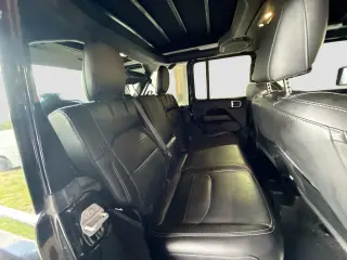 Jeep Wrangler Unlimited 2022 4x4 High Altitude 4xe 4 puertas SUV