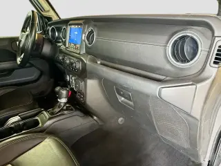 Jeep Wrangler Unlimited 2022 4x4 High Altitude 4xe 4 puertas SUV
