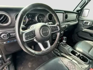 Jeep Wrangler Unlimited 2022 4x4 Sahara 4xe 4 puertas SUV