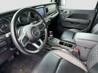 Jeep Wrangler Unlimited 2022 4x4 Sahara 4xe 4 puertas SUV