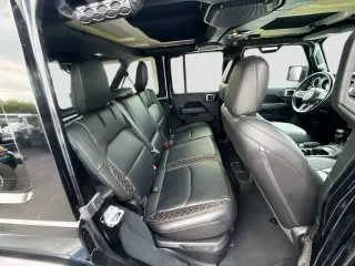 Jeep Wrangler Unlimited 2022 4x4 Sahara 4xe 4 puertas SUV