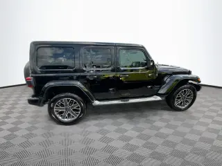 Jeep Wrangler Unlimited 2022 4x4 Sahara 4xe 4 puertas SUV