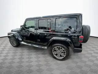 Jeep Wrangler Unlimited 2022 4x4 Sahara 4xe 4 puertas SUV
