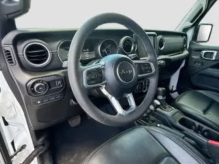 Jeep Wrangler 2023 4x4 High Altitude 4xe 4 puertas SUV