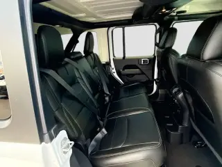 Jeep Wrangler 2023 4x4 High Altitude 4xe 4 puertas SUV
