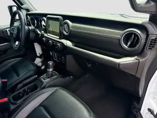 Jeep Wrangler 2023 4x4 High Altitude 4xe 4 puertas SUV