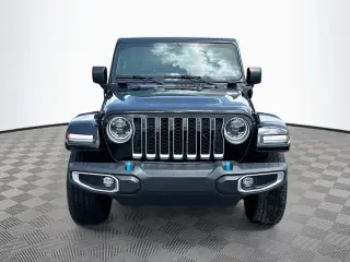 Jeep Wrangler 2023 4x4 Sahara 4xe 4 puertas SUV