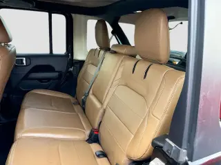 Jeep Wrangler 2023 4x4 Sahara 4xe 4 puertas SUV