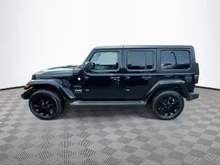 Jeep Wrangler 2023 4x4 Sahara 4xe 4 puertas SUV