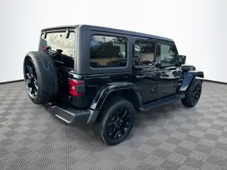 Jeep Wrangler 2023 4x4 High Altitude 4xe 4ptas. SUV