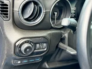 Jeep Wrangler Unlimited 2021 4x4 High Altitude 4xe 4 puertas SUV