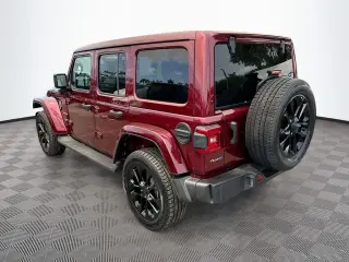 Jeep Wrangler Unlimited 2022 4x4 High Altitude 4xe 4dr SUV