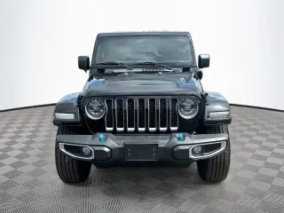 Jeep Wrangler Unlimited 2022 4x4 High Altitude 4xe 4 puertas SUV